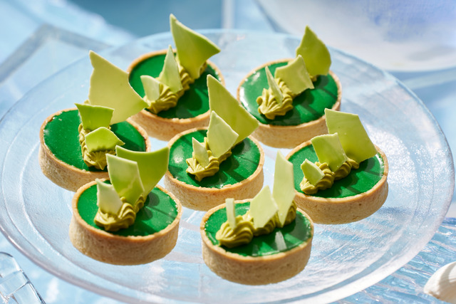 「Free!-the Final Stroke-“Good Luck on your journey” Special course & dessert buffet」山崎 宗介 タルトショコラ、ピスターシュシャンティ（C）おおじこうじ・京都アニメーション／岩鳶町後援会 2021