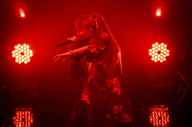 LiVE is Smile Always～Eve&Birth～ 「The Birth」ライブ写真／カメラマンクレジット：Viola Kam (V'z Twinkle)