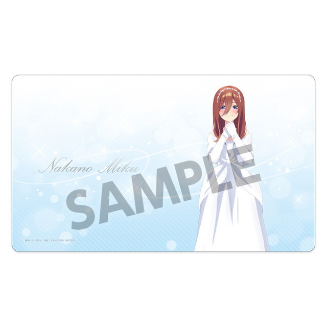 『映画 五等分の花嫁』ラバーマット中野三玖 ウェディングドレス ver.　(C)春場ねぎ・講談社／映画「五等分の花嫁」製作委員会