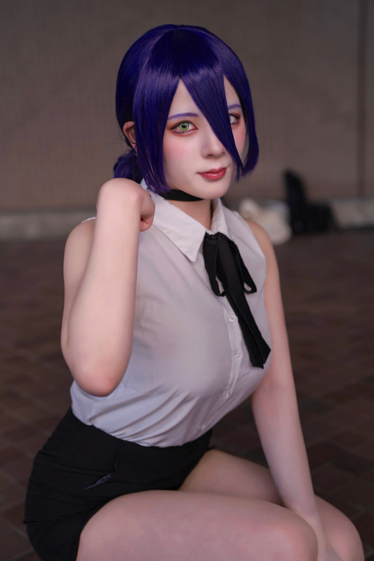 レゼ『チェンソーマン』／モデル：初留茶、撮影：tama