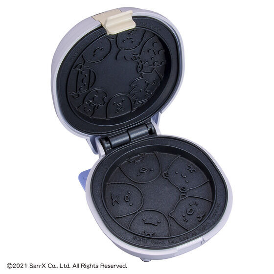 「こんがりきゃらパンケーキメーカー すみっコぐらし」3,800円（税込）（C）2021 San-X Co., Ltd. All Rights Reserved.