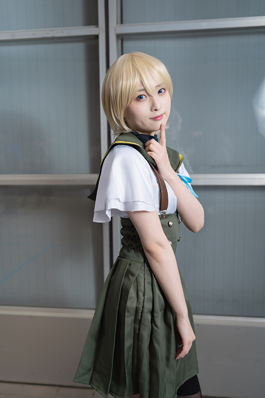 直樹美紀『がっこうぐらし!』／モデル：清原梨央、撮影：乃木章