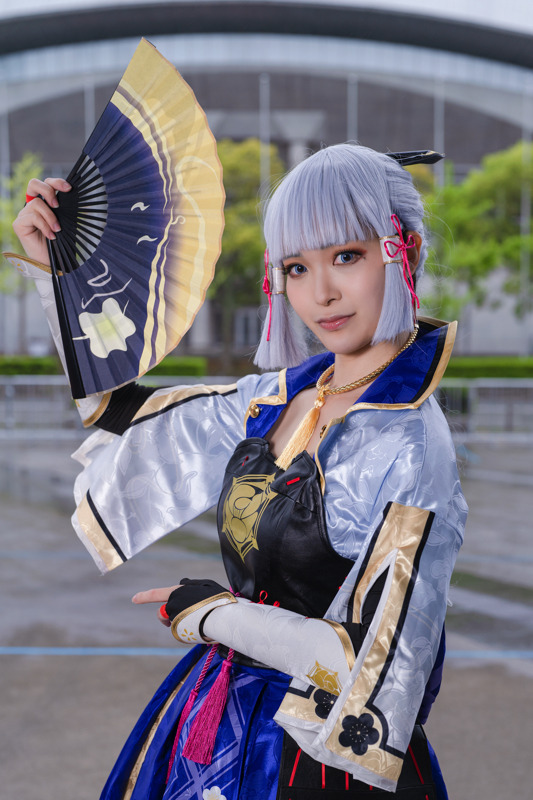 神里綾華『原神』／モデル：倉地那侑、撮影：tama