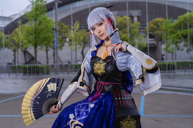 神里綾華『原神』／モデル：倉地那侑、撮影：tama