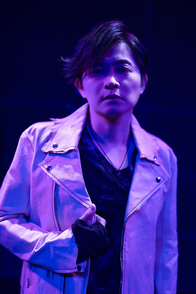 「下野紘アーティストBOOK(仮)」(東京ニュース通信社刊)