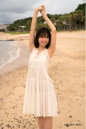 Liyuuファーストメジャー写真集「鼓動」2,750円（税込）（C）唐木貴央／集英社