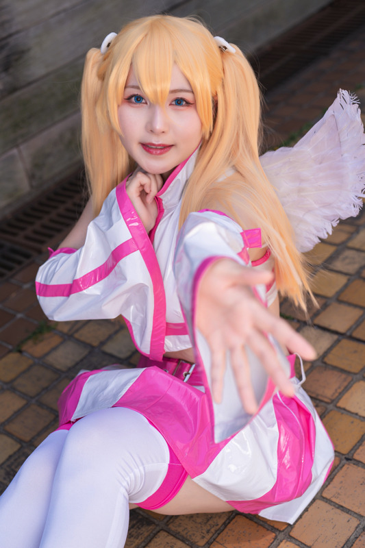 リリエル『2.5次元の誘惑』／モデル：あもこ、撮影：tama