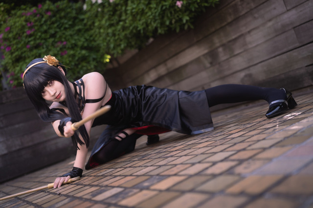 ヨル・フォージャー『SPY×FAMILY』／モデル：はるか、撮影：tama