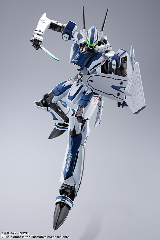 「DX超合金 VF-25メサイアバルキリー WORLDWIDE Anniv.」20,000円（税別）（C）2007 BIGWEST/MACROSS F PROJECT・MBS（C）2021 BIGWEST