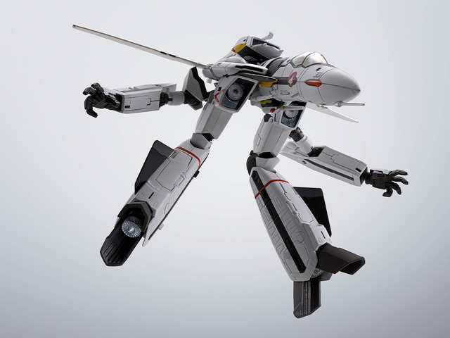 「HI-METAL R　VF-0S フェニックス（ロイ・フォッカー機）」15,400円（税込）（C）2002 BIGWEST