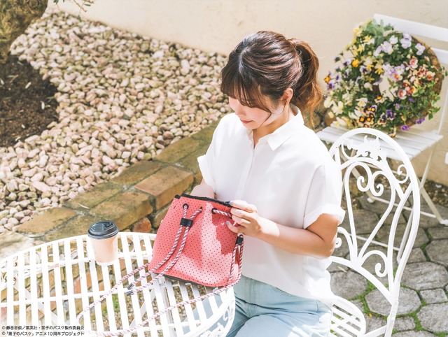 「ONOFFYFREE×黒子のバスケ 巾着バッグ」9,900円（税込）（C）藤巻忠俊／集英社・黒子のバスケ製作委員会（C）「黒子のバスケ」アニメ10周年プロジェクト