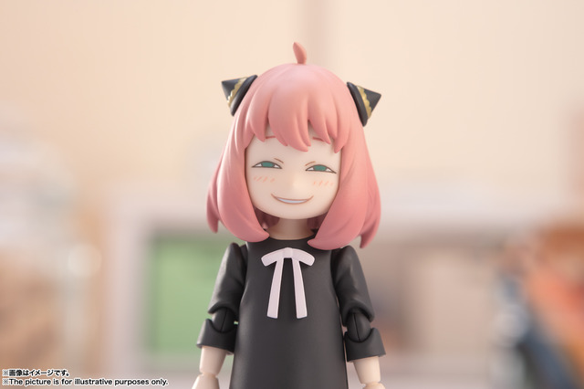 S.H.Figuarts「アーニャ・フォージャー」4,950円（税込）（C）遠藤達哉／集英社・SPY×FAMILY製作委員会