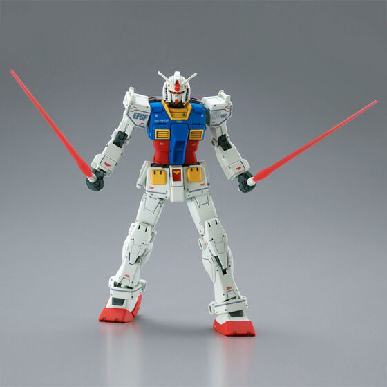 「HG 1/144 RX-78-02 ガンダム（ククルス・ドアンの島版）」2,530円（税込）（C）創通・サンライズ