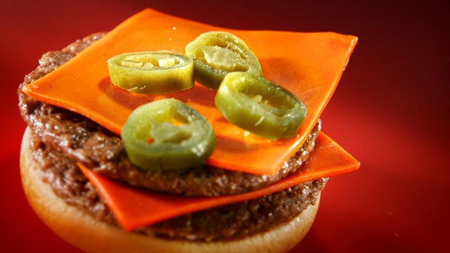 日本マクドナルド×TV アニメ『機動戦士ガンダム』シャア・アズナブル コラボレーション CMカット（C）創通・サンライズ