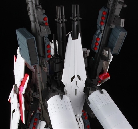 (C) 創通・サンライズ