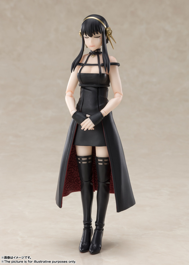 「S.H.Figuarts ヨル・フォージャー」7,150円（税込）（C）遠藤達哉／集英社・SPY×FAMILY製作委員会