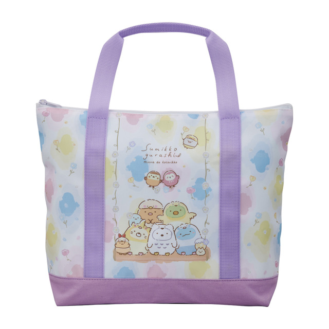 E賞：お出かけトートバッグ（C）2022 San-X Co., Ltd. All Rights Reserved.