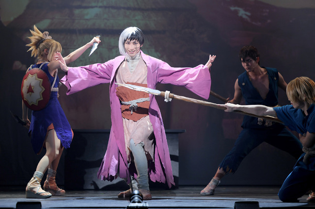 「『Dr.STONE』THE STAGE ～SCIENCE WORLD～」（C）米スタジオ・Boichi／集英社・「Dr.STONE」THE STAGE製作委員会