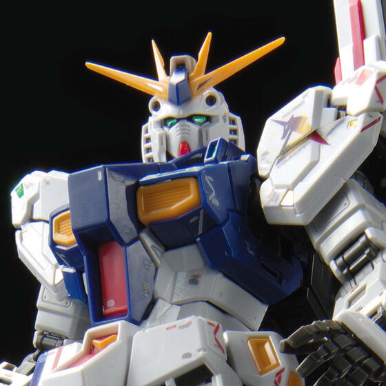 「RG 1/144 RX-93ff νガンダム」4,950円（税込）（C）創通・サンライズ