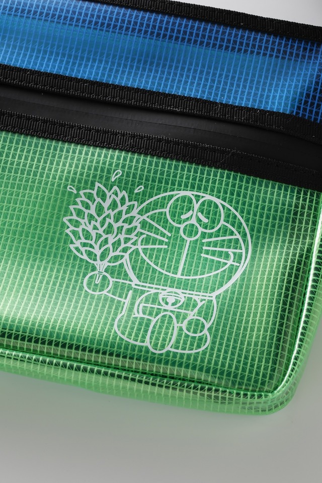 「クリアサコッシュ」3,850円（税込）（C）Fujiko-Pro