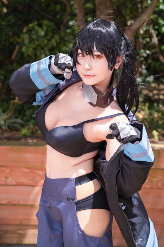 環古達『炎炎ノ消防隊』／モデル：竹林ことら、撮影：tama