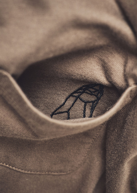 T シャツ「しあわせにおなりだ…」（C）藤田和日郎／小学館