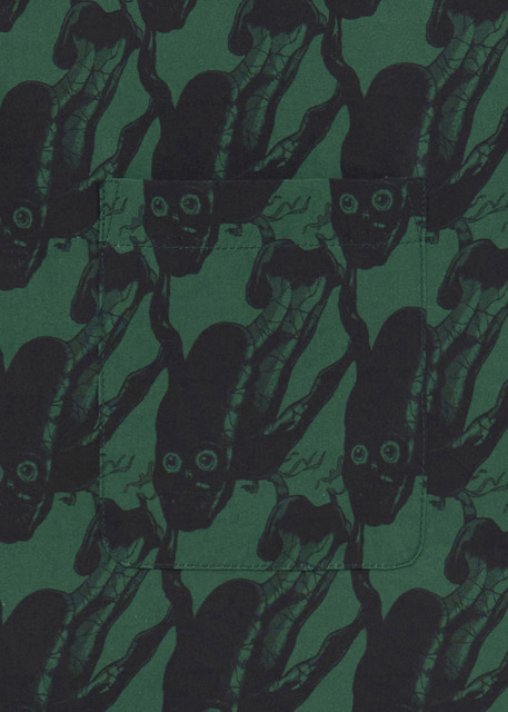 オープンカラーシャツ「衾」（C）藤田和日郎／小学館