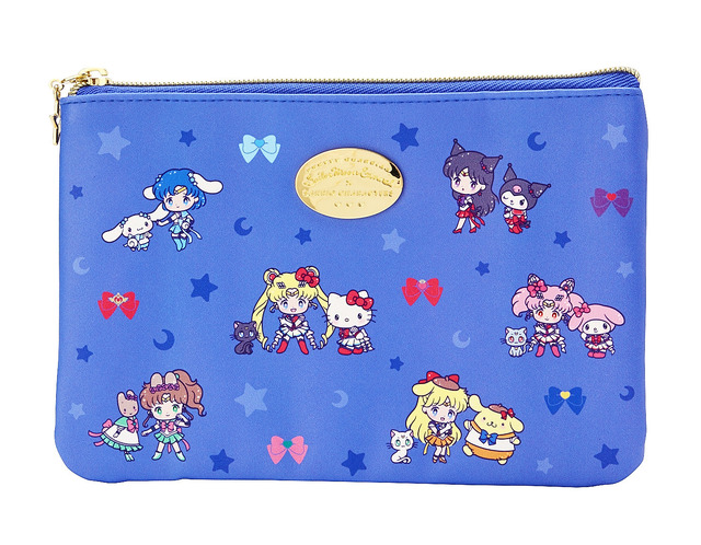 劇場版「美少女戦士セーラームーン Eternal」×サンリオキャラクターズフラットポーチ（C）武内直子・PNP／劇場版「美少女戦士セーラームーン Eternal」製作委員会（C）2022 SANRIO CO., LTD. 著作（株）サンリオ
