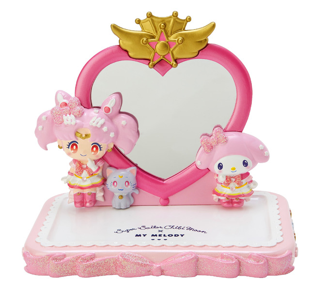 劇場版「美少女戦士セーラームーン Eternal」×マイメロディミラー付きトレイ（C）武内直子・PNP／劇場版「美少女戦士セーラームーン Eternal」製作委員会（C）2022 SANRIO CO., LTD. 著作（株）サンリオ