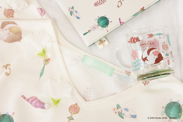 「Roomdress Collection」（C）1989 Eiko Kadono - Studio Ghibli – N 　（C）2004 Studio Ghibli - NDDMT