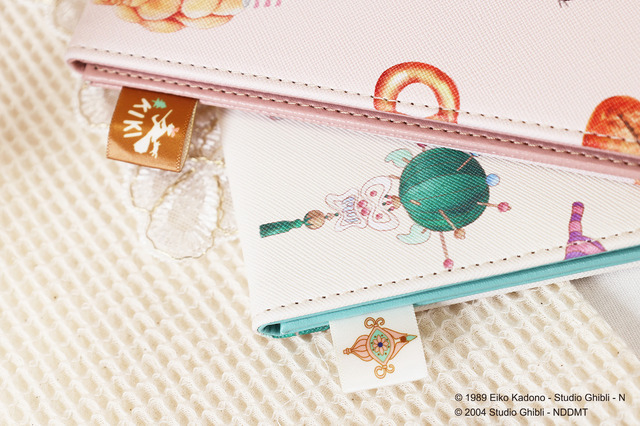 「Donguri Closet 折りたたみスタンドミラー」（C）1989 Eiko Kadono - Studio Ghibli – N 　（C）2004 Studio Ghibli - NDDMT