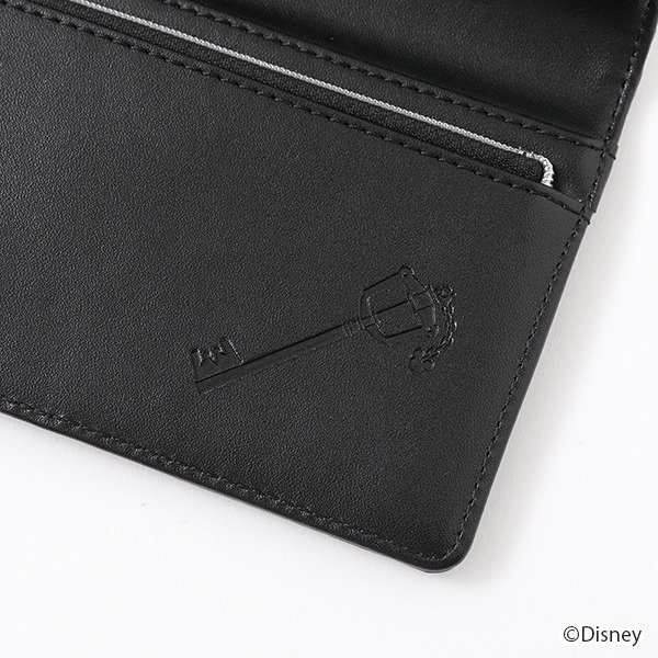 「『キングダム ハーツ』シリーズ スペシャルアイテム」■シオン モデル 財布（C）Disney