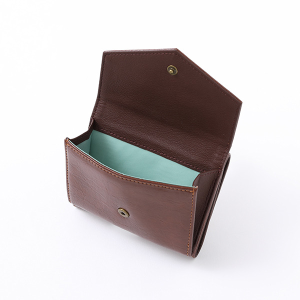 「フォージャー家 モデル 三つ折り財布」（C）遠藤達哉／集英社・SPY×FAMILY製作委員会