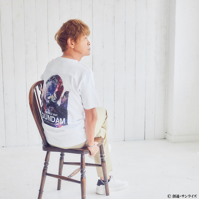 「STRICT-G ZERO STAR『機動戦士ガンダム』Tシャツ GUNDAM柄」各7,480円（税込／送料・手数料別途）（C）創通・サンライズ