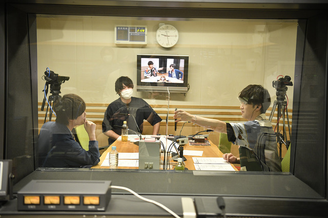 『斉藤壮馬・石川界人のダメじゃないラジオ』オンライン公開録音イベントの様子