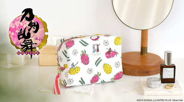 『刀剣乱舞-ONLINE-』×イラストレーター・鬼頭祈 コラボグッズ第8弾、「ボックスポーチ」（C）2015 EXNOA LLC/NITRO PLUS