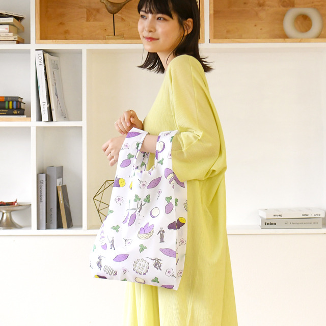 『刀剣乱舞-ONLINE-』×イラストレーター・鬼頭祈 コラボグッズ第8弾「エコバッグ」（C）2015 EXNOA LLC/NITRO PLUS