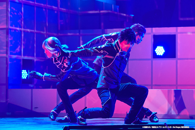 「『ワールドトリガー the Stage』大規模侵攻編」舞台写真（C）葦原大介／集英社（C）『ワールドトリガー the Stage』製作委員会