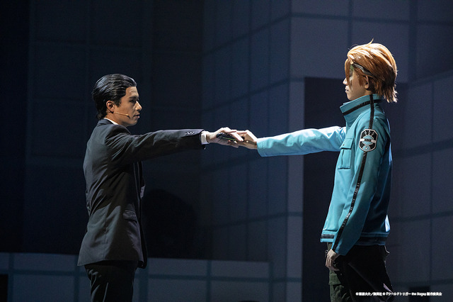 「『ワールドトリガー the Stage』大規模侵攻編」舞台写真（C）葦原大介／集英社（C）『ワールドトリガー the Stage』製作委員会