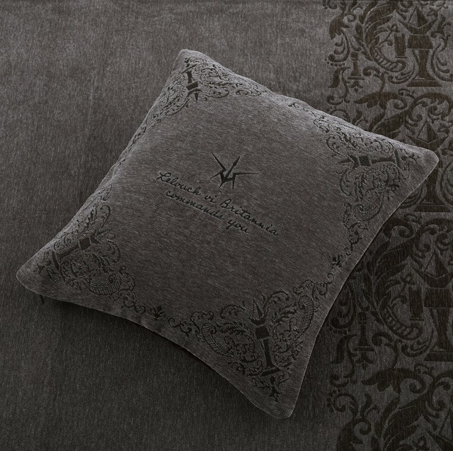 ルルーシュ モデル クッションカバー(C)SUNRISE／PROJECT L-GEASS　Character Design (C)2006-2017 CLAMP・ST