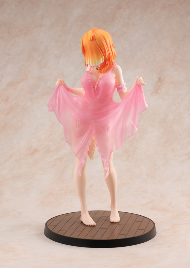 KDcolle[「ロクサーヌ 氷樹一世コミックver.」（C）2020 Shachi Sogano・Shikidouji/Shufunotomo Infos Co.,Ltd. （C）Issei Hyoujyu 2020（C）2022 蘇我捨恥／主婦の友インフォス・KADOKAWA／「異世界迷宮でハーレムを」製作委員会