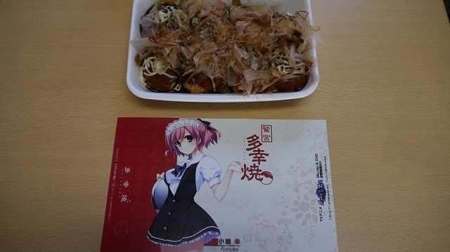 鷲宮神社、2015年の初詣は「グリザイアの果実」が熱かった　箸袋から焼きそば、多幸焼、時刻表まで