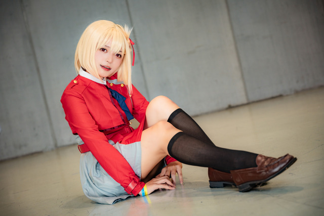 錦木千束『リコリス・リコイル』／つづく（@TZK_continued）、撮影：Jon