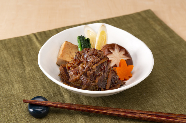 「牛鍋風　牛肉しぐれ煮」イメージ（C）さくらプロダクション（C）KAKIYASU HONTEN