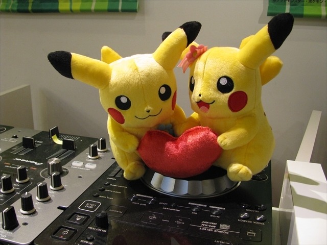 (C)2015 Pokemon. (C)1995-2015 Nintendo/Creatures Inc. /GAME FREAK inc.