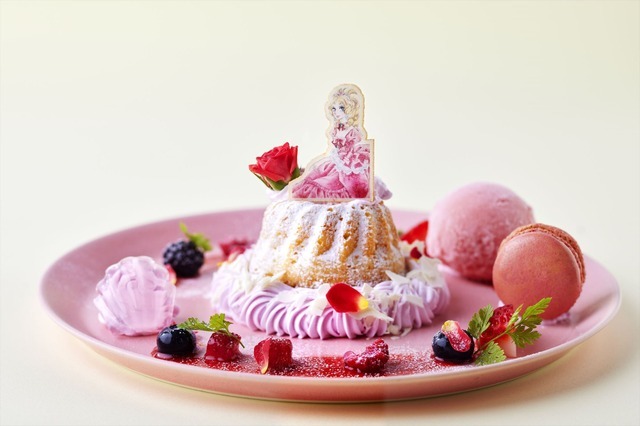 「マリー・アントワネット クグロフケーキ」1,450円（C）池田理代子プロダクション