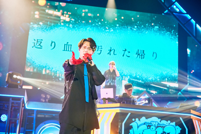 「ヒプノシスマイク -Division Rap Battle-8th LIVE 《CONNECT THE LINE》」ヨコハマ・ディビジョン“MAD TRIGGER CREW”公演初日オフィシャル写真 Photo by: 粂井健太（C）King Record Co., Ltd. All rights reserved.