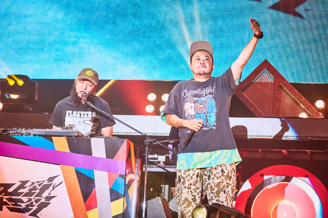 「ヒプノシスマイク -Division Rap Battle-8th LIVE 《CONNECT THE LINE》」ヨコハマ・ディビジョン“MAD TRIGGER CREW”公演DAY2オフィシャル写真 Photo by: 粂井健太（C）King Record Co., Ltd. All rights reserved.