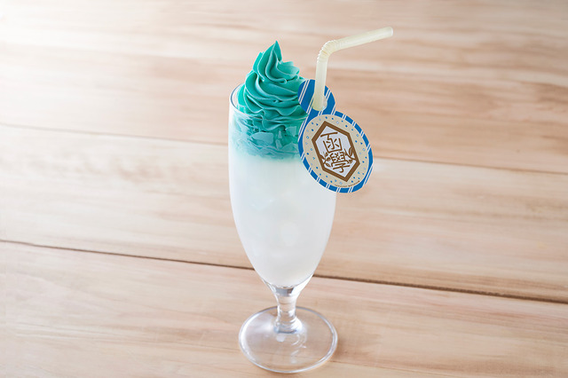 『弱虫ペダル LIMIT BREAK』 × Chugai Grace Cafe「ミントホイップカルピス 箱根学園」（C）渡辺航（週刊少年チャンピオン）／弱虫ペダル05製作委員会