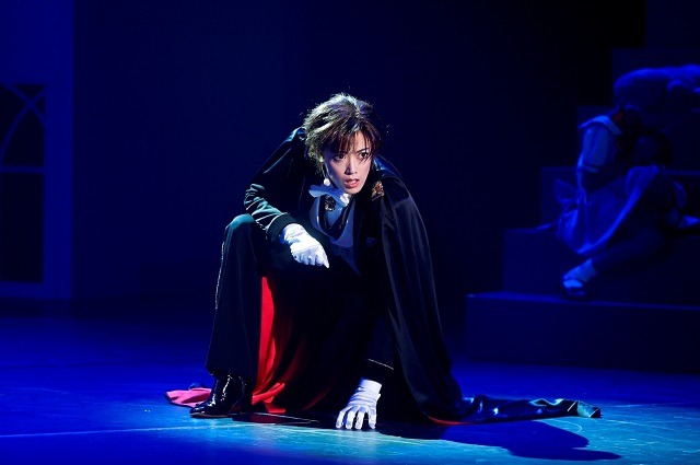 (C)武内直子・ＰＮＰ／ミュージカル「美少女戦士セーラームーン」製作委員会2014